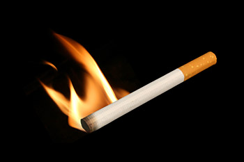 brennende Zigarette